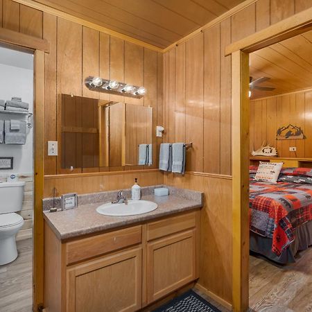 Bear Paw Lodge & Vacation Homes Vallecito Extérieur photo